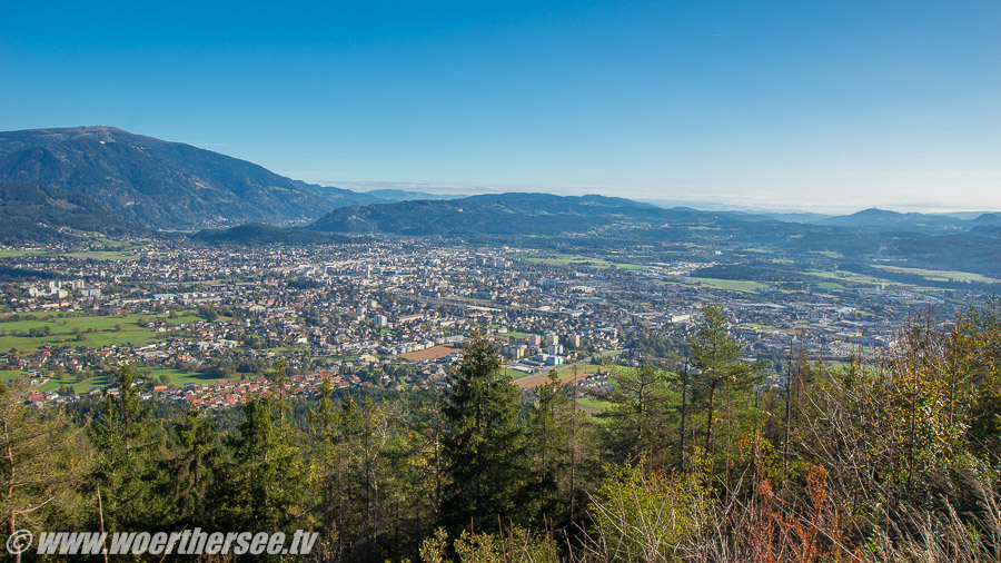 Blick auf Villach von der Panoramastraße Dobratsch Villacher Alm